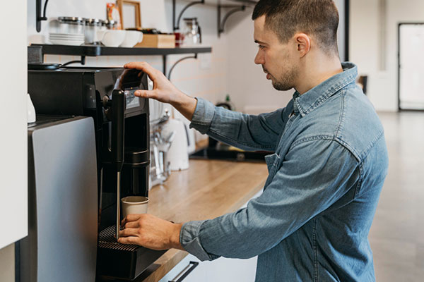 Bean coffee outlet maker